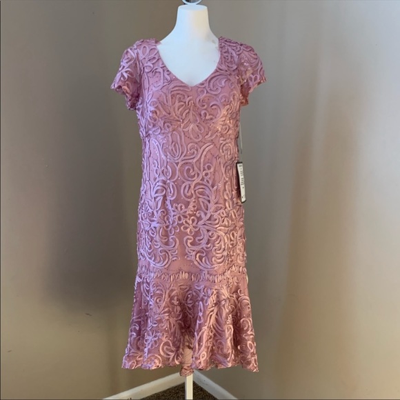 R & M RICHARDS - EMBROIDERED SHORT SEQUIN DRESS - Picture 3 of 7